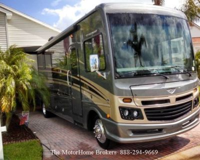 2016 Fleetwood Bounder 35K Bath & Half **REDUCED**