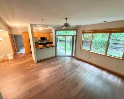 2 Bedroom 2BA 1213 ft Condominium For Sale in MENOMONEE FALLS, WI