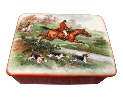 Early 20th Century Vintage Royal Crown Equestrian Fox Hunting Porcelain Box