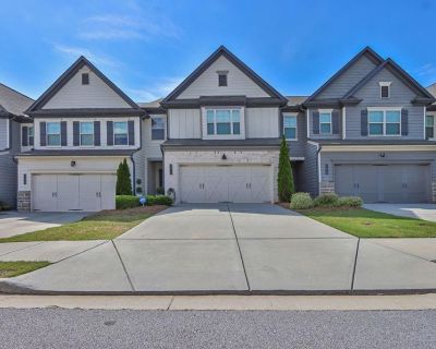 3 Bedroom 2BA 2049 ft Townhouse For Sale in Flowery Branch, GA