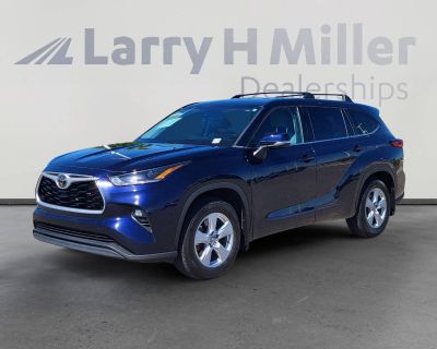 Used 2021 Toyota Highlander LE