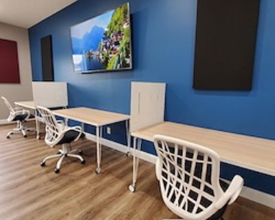 Open Desk. The Commons is located in a resort-like, new-urbanist neighborhood that makes for an idyllic setting. Enjoy the privacy of your own furnished office while also benefiting from the common areas for work, creativity, or social interaction. Includes lockable office door, 24/7 building access, and mail service. Also includes 10 hours of monthly meeting room time and a 25% discount on add...