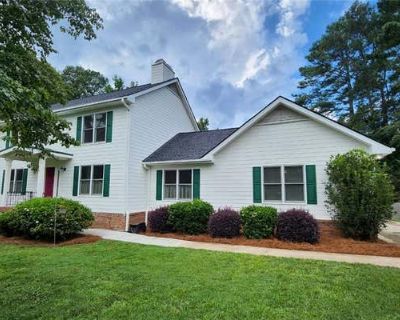 4 Bedroom 4BA 2422 ft Single Family Home For Sale in PEACHTREE CORNERS, GA