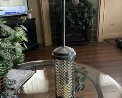Squirrel buster bird feeder