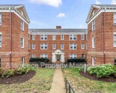 922 S. Washington Street. Alexandria is a highly walkable city with plenty of boutiques, restaurants, antique shops, and more. 922 S. Washington Street apartments start at $1,550/month. There are 1 available apartments priced from $1,550 to $1,550. Info provided by Tenant Turner Studio 1 Bedroom 2 Bedrooms 3 Bedrooms Never miss a deal! Get immediate alerts when prices drop or new units arrive. ...