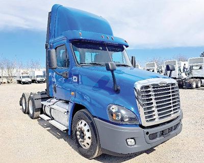 2020 Freightliner Cascadia125