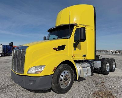 2022 Peterbilt 579