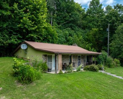 2 Bedroom 1BA 1040 ft Single Family House For Sale in Stout, OH