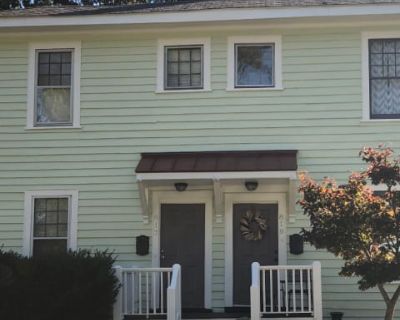 2 Bedroom 1.5BA 0 ft Apartment For Rent in Durham, NC