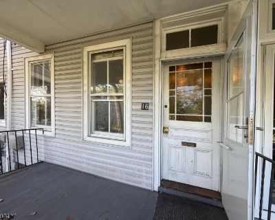 4 Bedroom 1BA Townhouse For Sale in Summit City, NJ