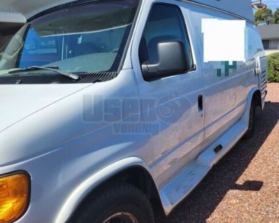 Ready to Work Used 2007 Ford F300 Mobile Pet Grooming Van