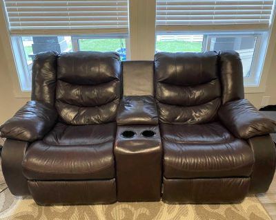 Leather Couch and Love Seat. EUC