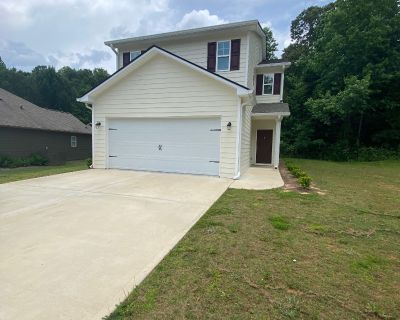 4 Bedroom 2BA 2300 ft Single Family House For Sale in Dallas, GA