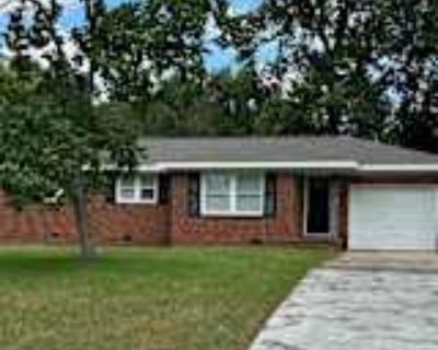 3 Bedroom 1BA House For Rent in Dothan, AL 911 Dogwood Trail