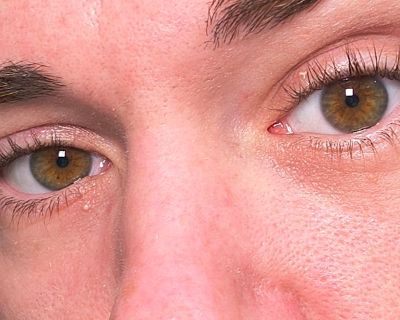 Hello potential roomies! I am a 35 year old gay male.. just getting back on my feet & life be lifing lol . I'ma few years+ sober from drugs.. I do partake in THC/Drinks occasionally. Definitely not tryna have the party crib lol. Just a safe, clean, welcoming home that the roomie & I can come to our sanctuary after long days at work. Not against having a get together either js don't expect to ha...