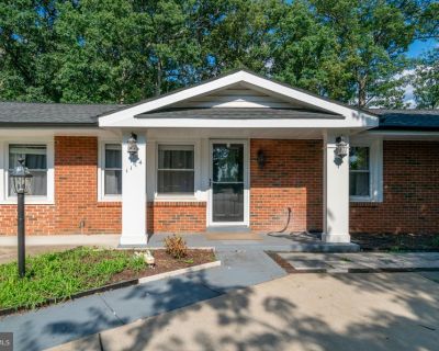 3 Bedroom 2BA 1786 ft Single Family House For Sale in Sterling, VA