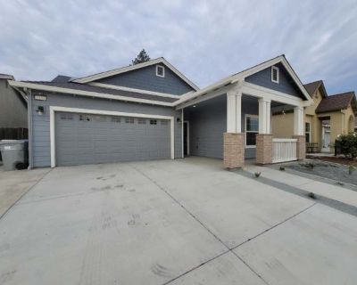 3 Bedroom 2BA 1452 ft Pet-Friendly Apartment For Rent in Woodland, CA