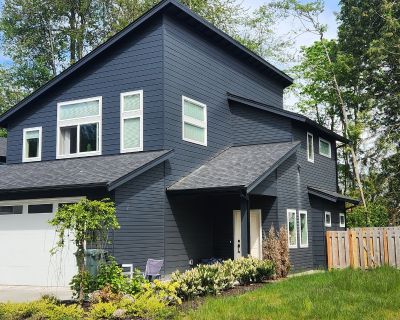 3 Bedroom 2.5BA 1492 ft House For Rent in Blaine, WA