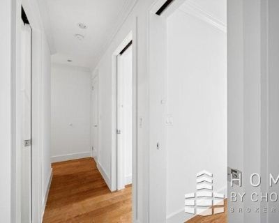 413 E 84th St Apt 10. OPEN HOUSE BY APPOINTMENT ONLYWASHER/DRYER IN UNITWelcome to the opportunity at Unit 10 of 409 East 84th Street, a beautifully maintained six-story pre-war building rising in the heart of the Yorkville section of Manhattan. Built in 1910, the property is part of a charming pair of walk-ups (409 and 413 East 84th) that offer vintage character paired with modern convenience....