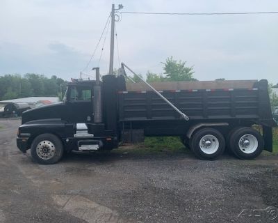 1986 Kenworth Dump Truck