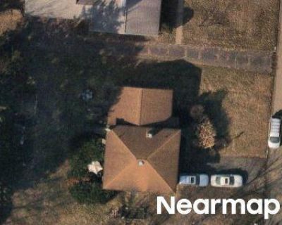 4 Bed 2 Bath Preforeclosure Property in Columbus, OH 43209 - Millerdale Rd