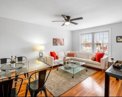 1 Bedroom 1BA 610 ft Apartment For Rent in Everett, MA