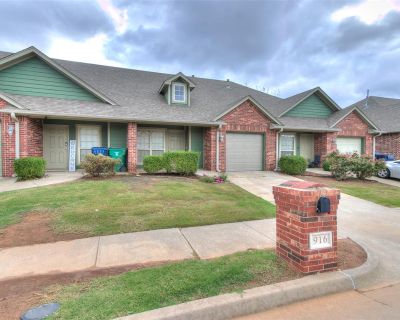 2 Bedroom 1BA 829 ft Townhouse For Sale in Oklahoma City, OK