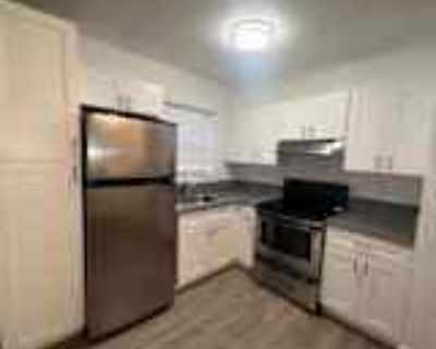 1 Bedroom 1BA 643 ft² Apartment For Rent in Pompano Beach, FL 240 SW 8th St unit SFRS