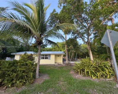 2 Bedroom 2BA 1482 ft House For Rent in Key Largo, FL