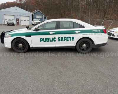 2014 Ford Taurus Police (6881-82)