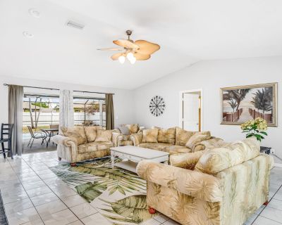 3 Bedroom 2BA Pet-Friendly House Vacation Rental in Palm Escape, Cape Coral, FL