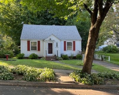 2 Bedroom 1BA 1433 ft Single Family House For Sale in New Haven, CT