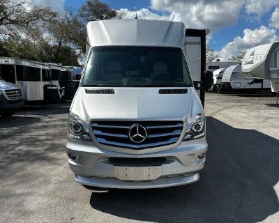 2019 Airstream Murphy Suite
