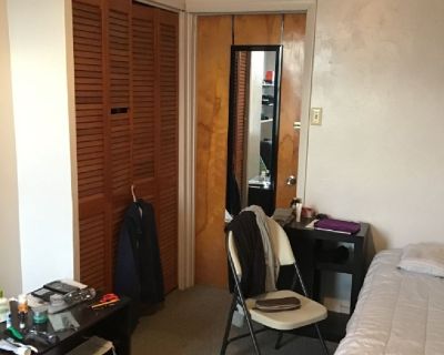 3421 Ward Street, Pittsburgh 2nd floor one bedroom