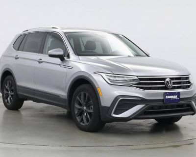 Used 2022 Volkswagen Tiguan SE