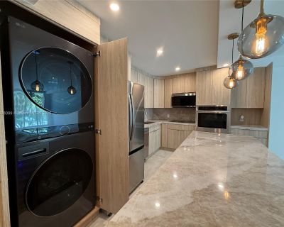 1 Bedroom 1BA 1000 ft Condo For Rent in Sunny Isles Beach, FL