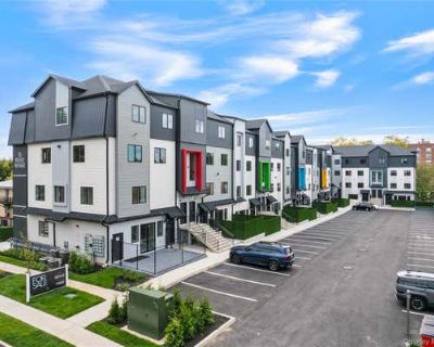 4 Bedroom 3BA 2600 ft Condominium For Sale in SPRING VALLEY, NY