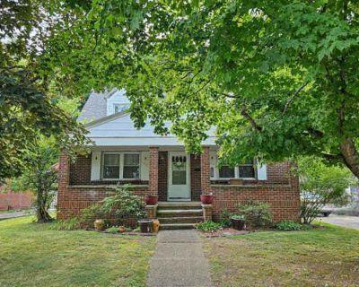 4 Bedroom 2BA 1404 ft Single Family Home For Sale in GALLIPOLIS, OH