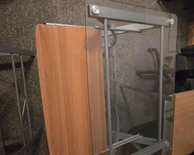 Single Glass Office Desk