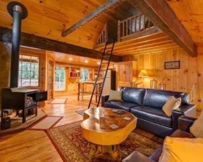 250 Lovell Ln. image_url. In unit laundry Patio / balcony Hardwood floors Pet friendly Parking Air conditioning Unit Amenities air conditioning hardwood floors in unit laundry patio / balcony range Property Amenities pet friendly fire pit parking internet access hiking trail. 2 Bedroom. 2 Bathroom. 0 ft