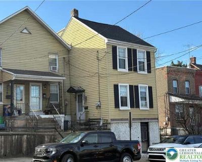 3 Bedroom 1BA 780 ft Townhouse For Sale in BETHLEHEM CITY, PA
