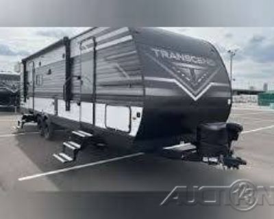 2023 Grand Design Transcend Xplor 231RK Travel Trailer