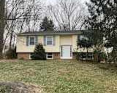 3 Bedroom 1BA 2200 ft² House For Rent in Shepherdstown, WV 162 Meadowlark Ln #200