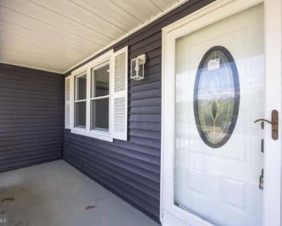 4 Bedroom 3BA 1347 ft Single Family Home For Sale in BLACKWOOD, NJ