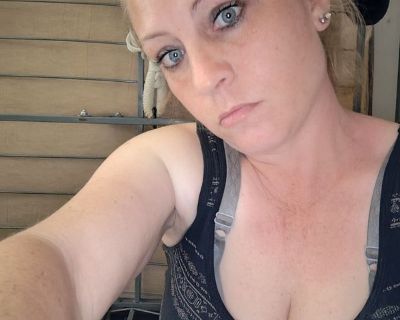 I'm married with 2 service dogs looking for another place to live on a waiting list with out known waiting period. I have a man who doesn't work but loves to clean. I have disabilities and illnesses which is the reason for my service animals. I will be needing a room for my small family until our time comes for our move into our apartment. I have until January to find a safe environment other t...