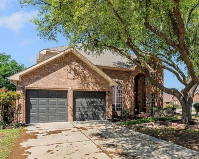 3 Bedroom 3BA 2769 ft Single Family House For Rent in Flower Mound, TX