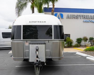 2025 Airstream Trade Wind 25FBT