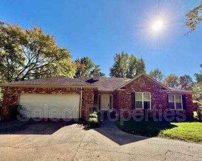 4 Bedroom 2BA 2100 ft Furnished Pet-Friendly Apartment For Rent in Jonesboro, AR