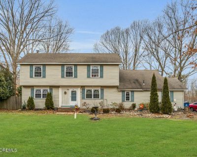 802 Miller Avenue. Property for Rent in Jackson, NJ for $3,700 with 4 bedrooms and 3 full baths. This 1,950 square foot property was built on a lot size of 1.02.. 4 Large Bedrooms, 3 Full Baths one on each floor. Full finished basement. One car attached garage and Two car detached garage. One acre lot with privacy. City water and septic.. Exterior Amenities Deck Fencing Fence Parking Features D...