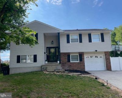 4 Bedroom 3BA 1915 ft Apartment For Rent in Dover, DE